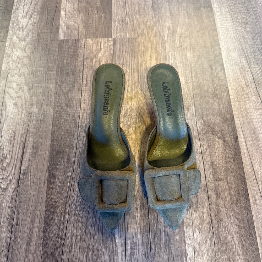 Leixinsenfa Suede green kitten heels
